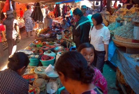 Toraja - market 1