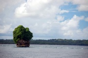Solomon Is - 1000 islands